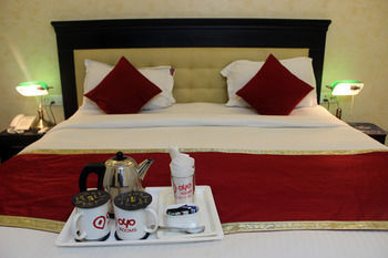 Oyo Premium Mukti Dham Hotel