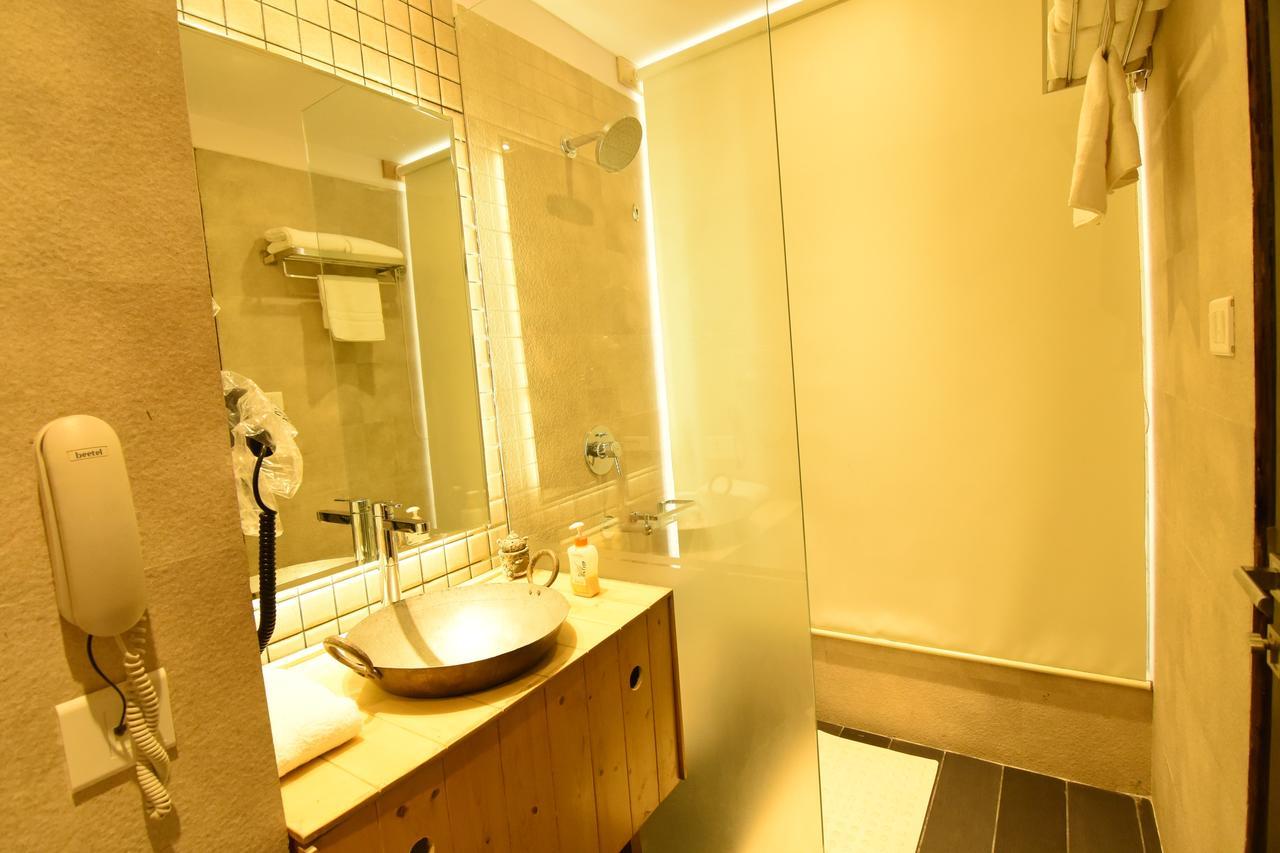 Hotel Shaantam & - Rishikesh