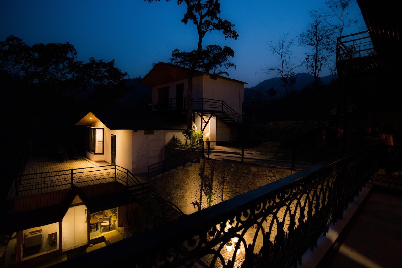 Shaantam & - Hotel 4*