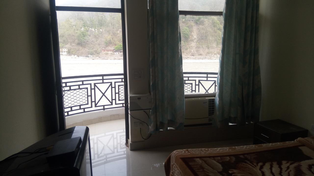 Hotel Prasanna 2*