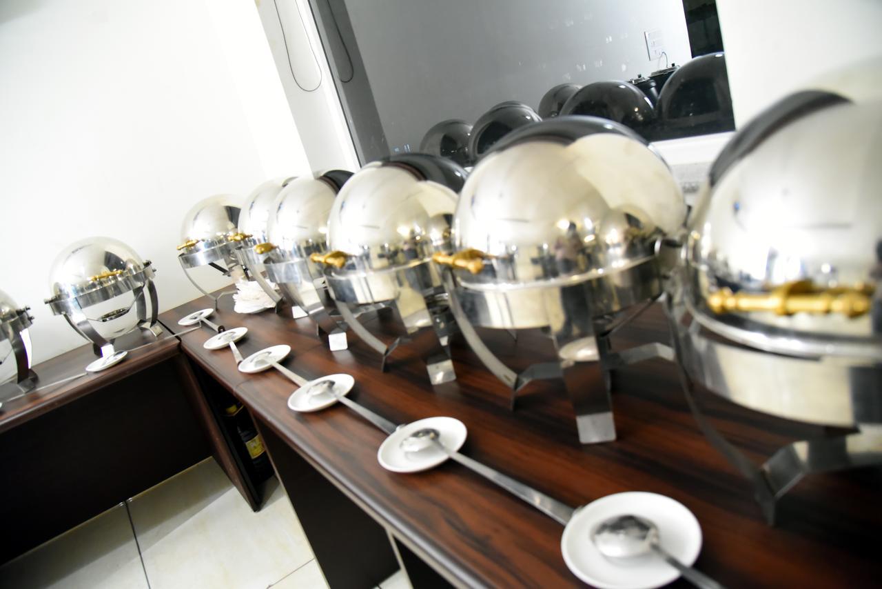 Holiday Hill Hotel 3*