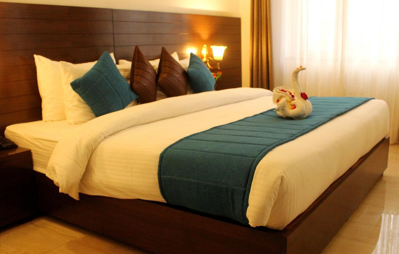 Holiday Hill Hotel Rishikesh