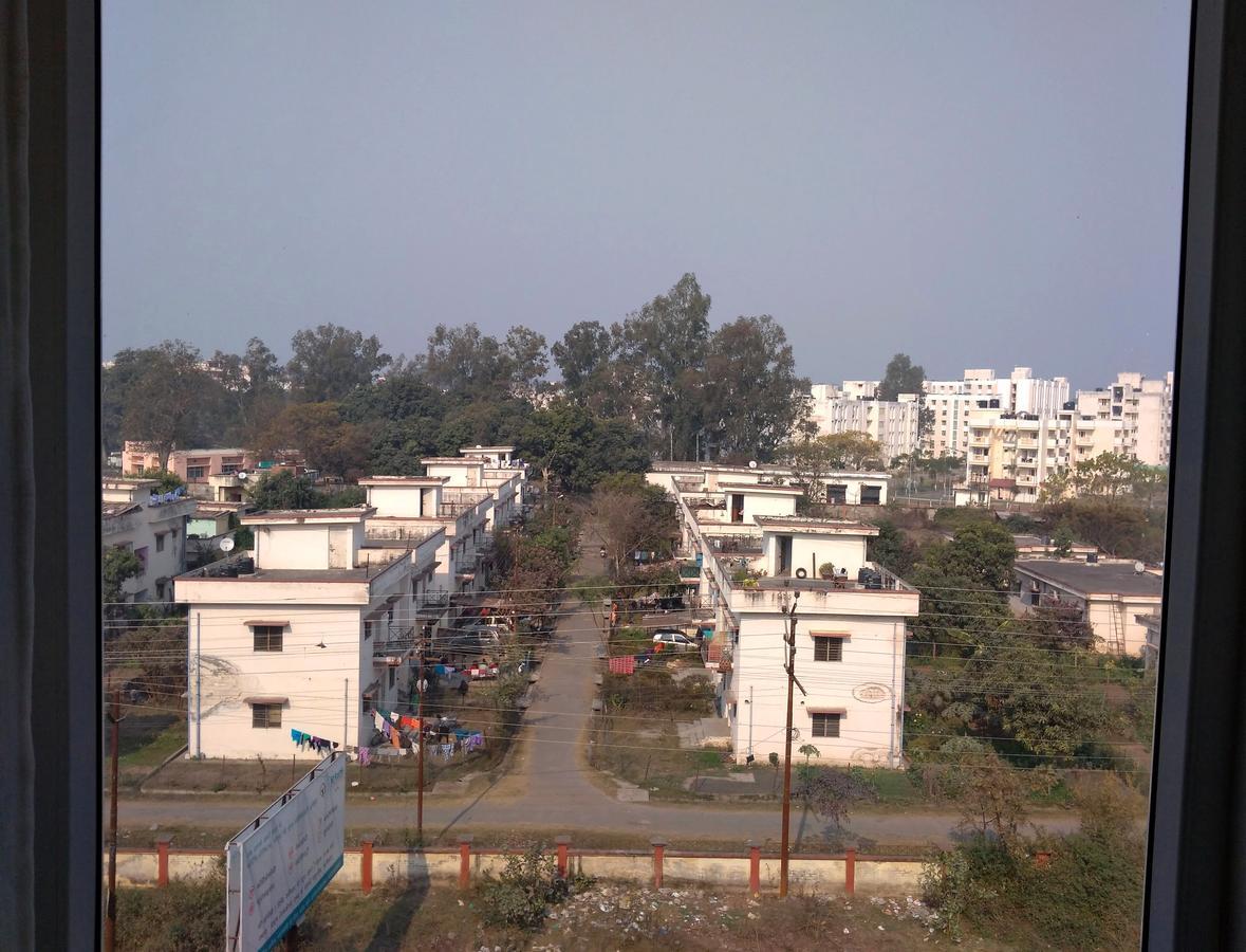 Holiday Hill Hotel