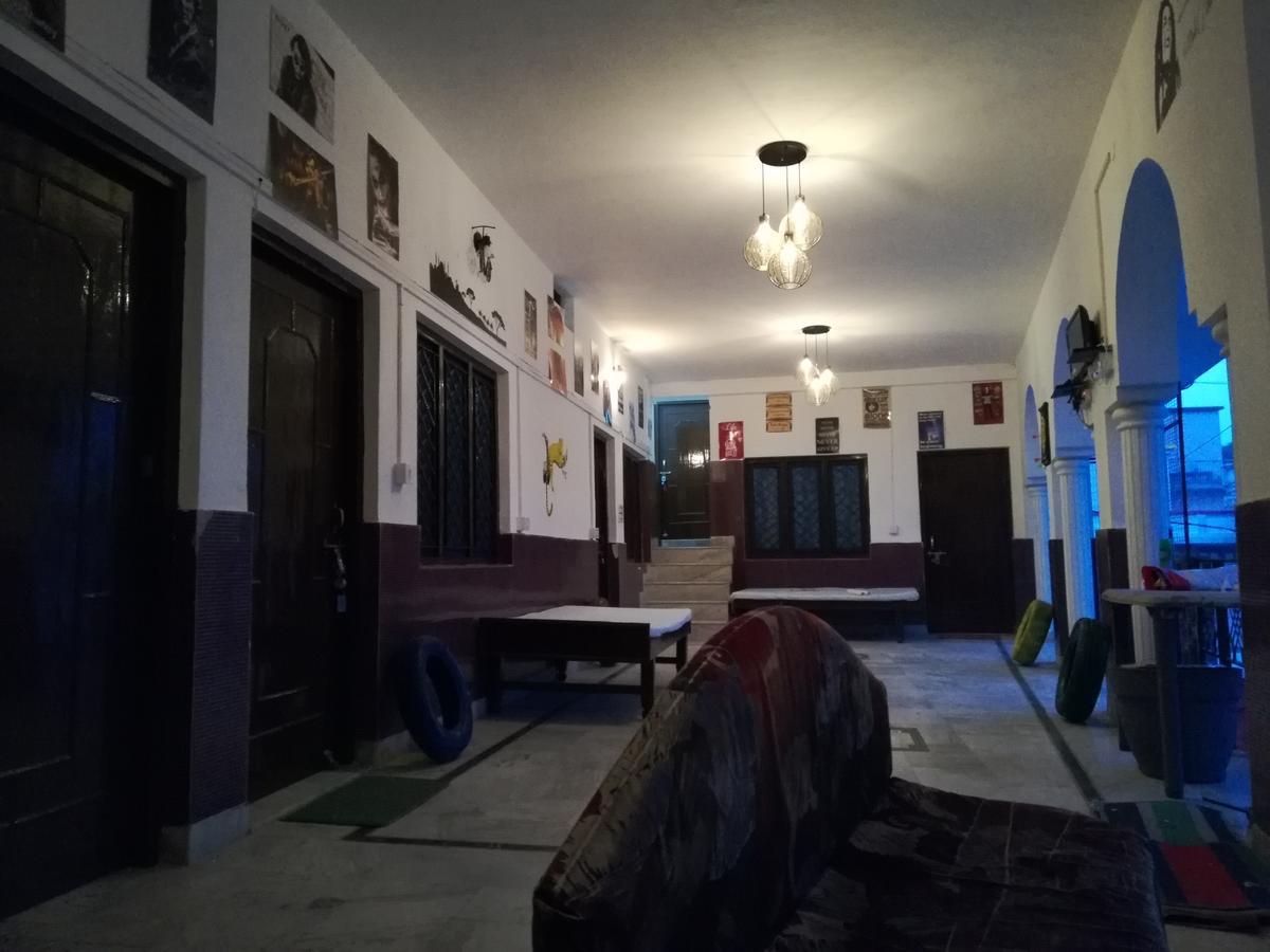 Hostel Raahi The Travellers Nest *
