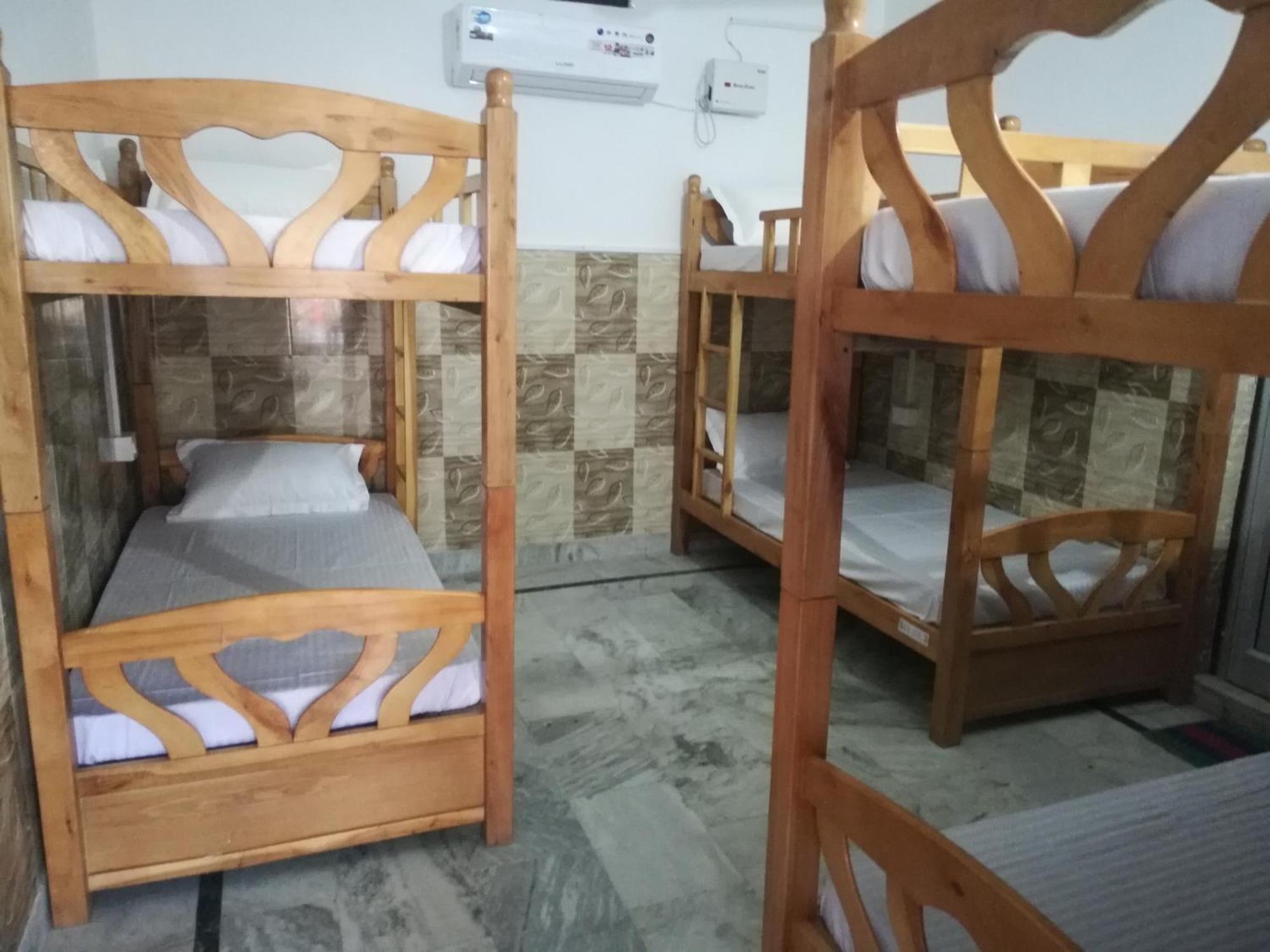 Hostel Raahi The Travellers Nest *