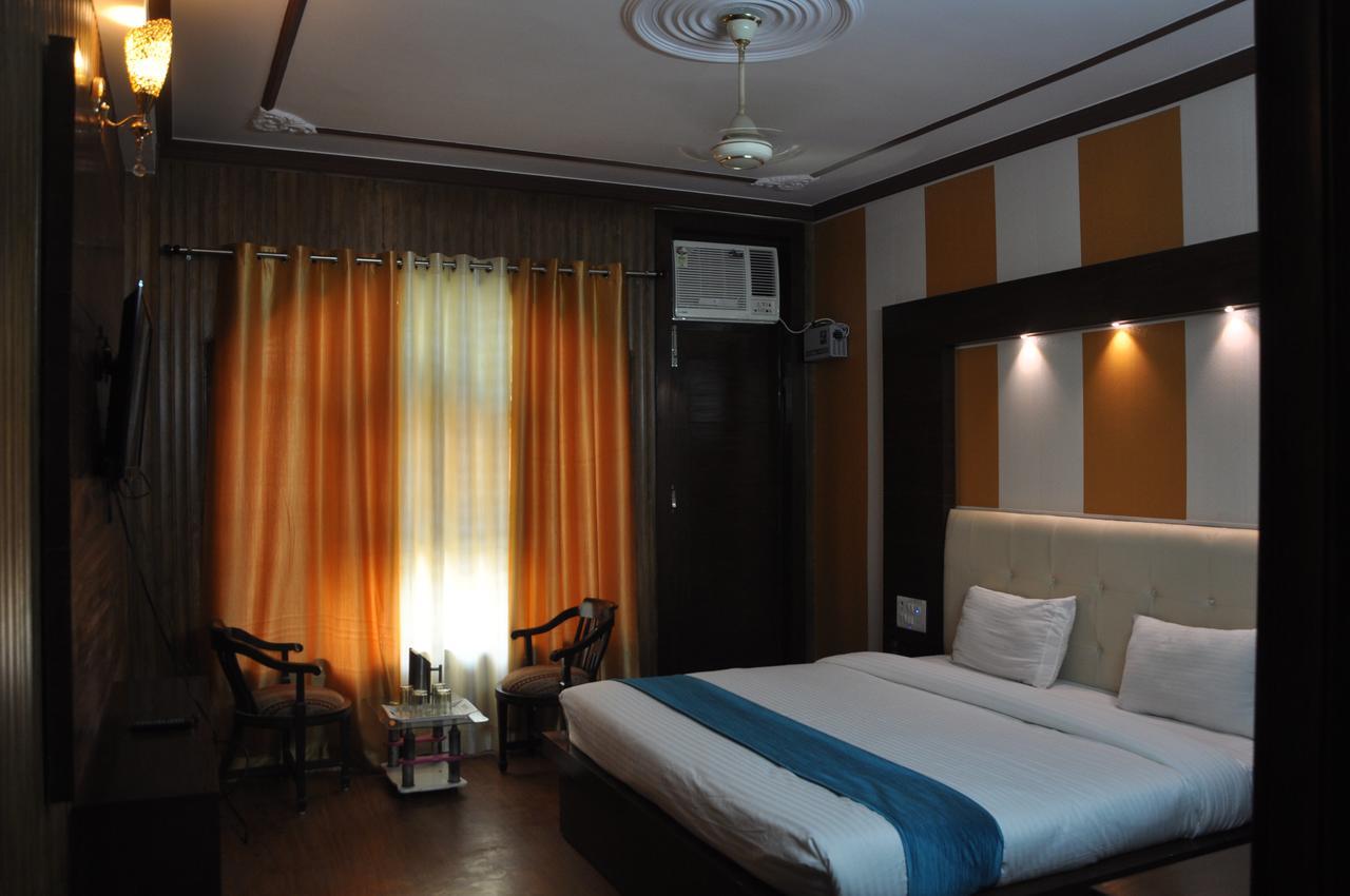 Hotel Oyo 9094 The Shivaay