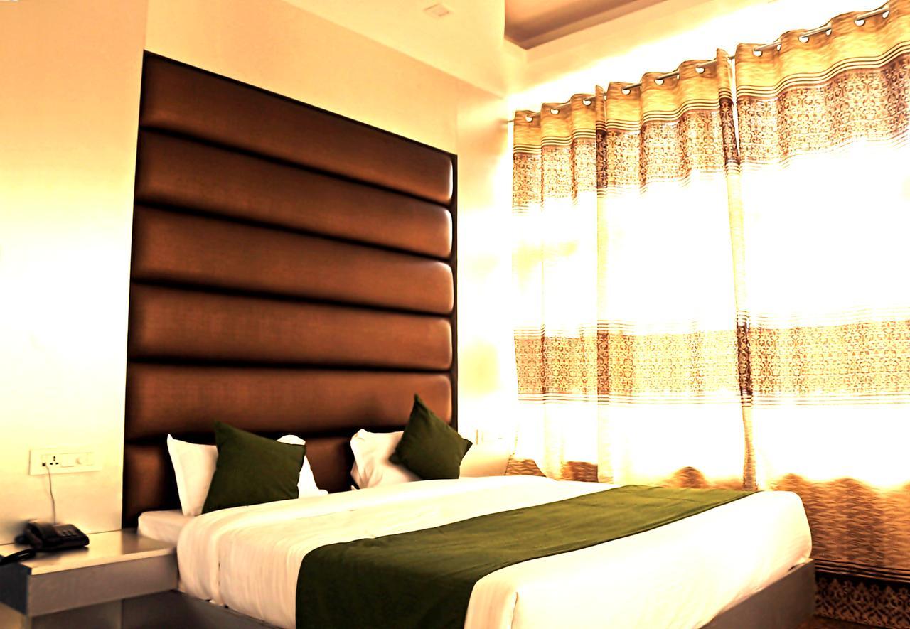 Trihari Rishikesh
