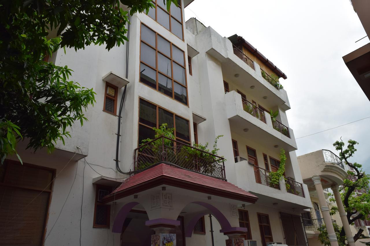 Raj Palace Hotel Rishikesh