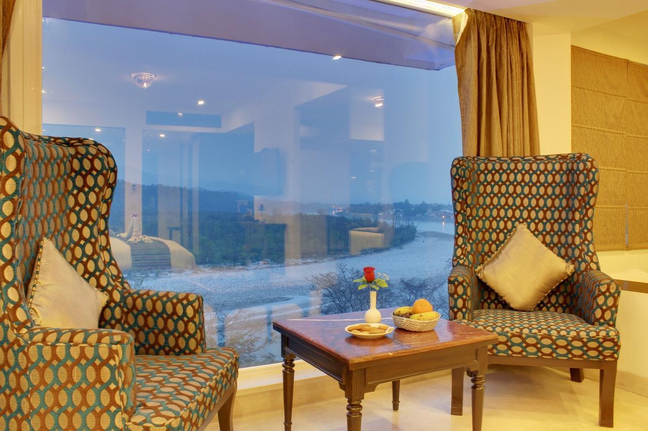 Hotel Ellbee Ganga View