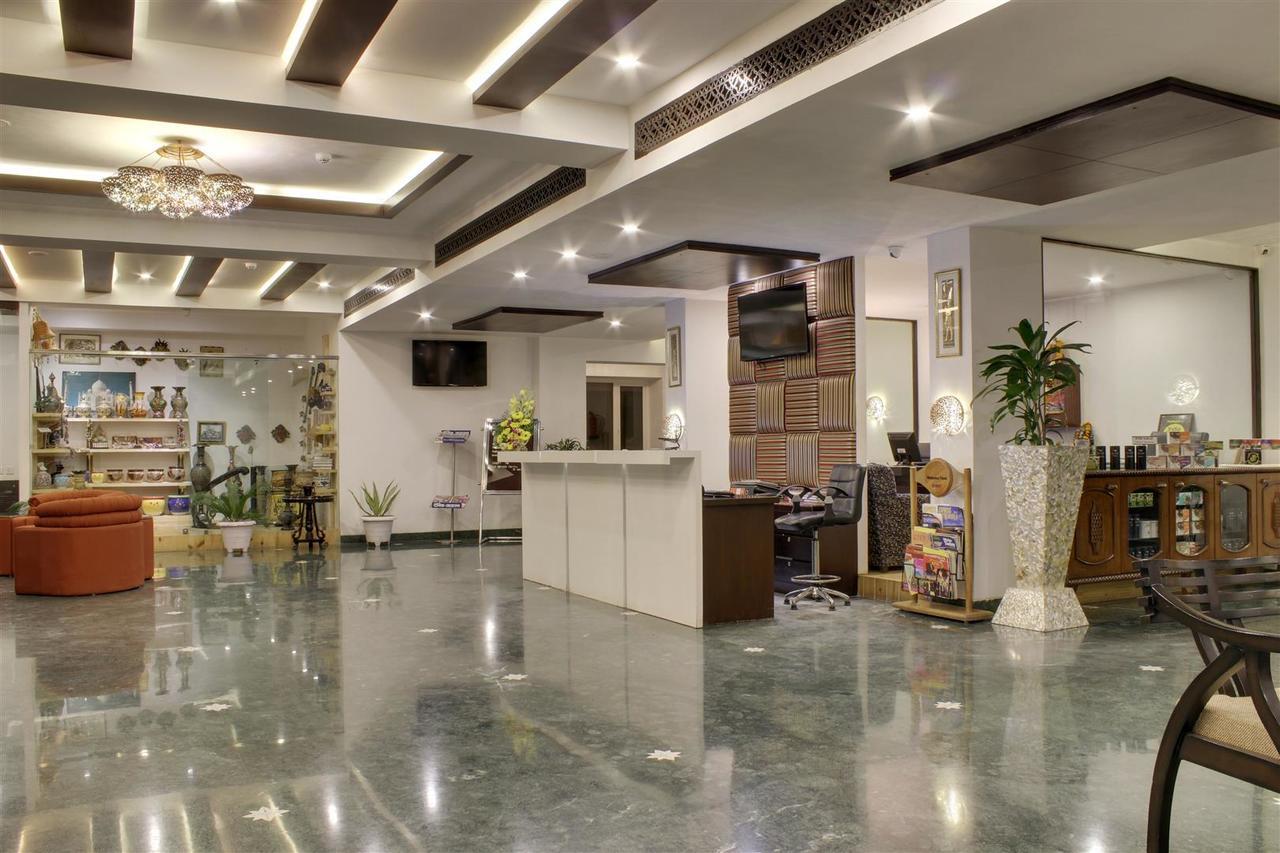 Hotel Ellbee Ganga View Rishikesh