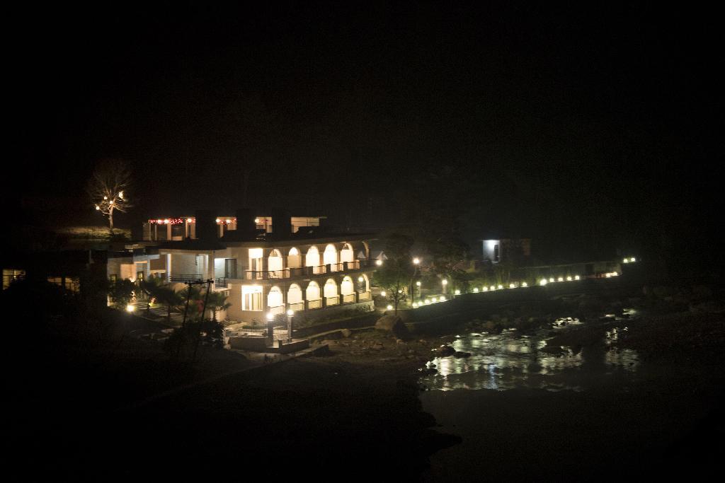 Aranyam River Retreat Hotel 3*
