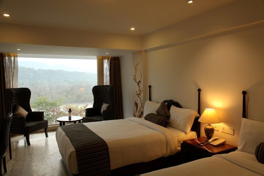 Hotel Ellbee Ganga View 4*