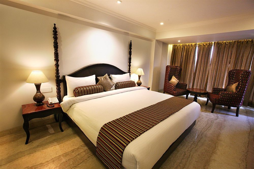 Ellbee Ganga View Hotel 4*