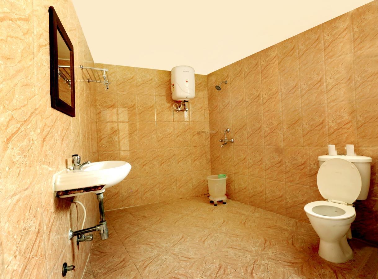 Kunwar Residency Hotel