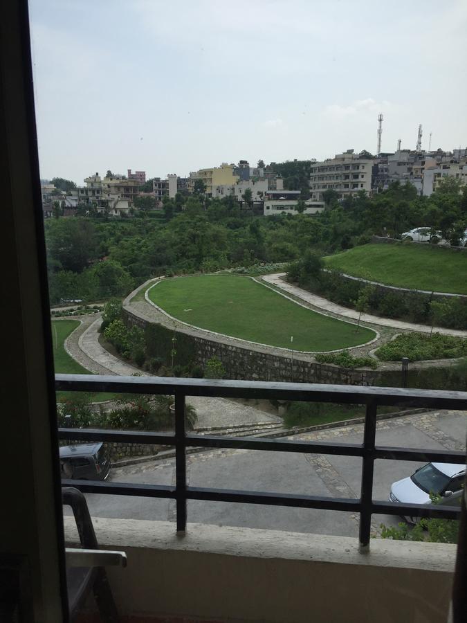 Aloha By Blissful Ganges Apartment Rishikesh