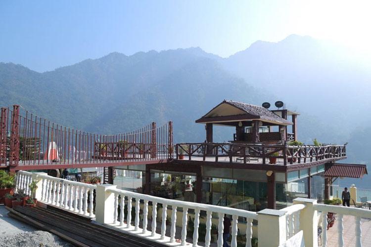 Resort Divine &