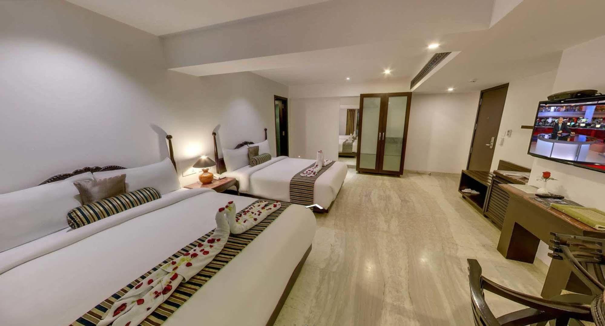 Ellbee Ganga View Hotel Rishikesh