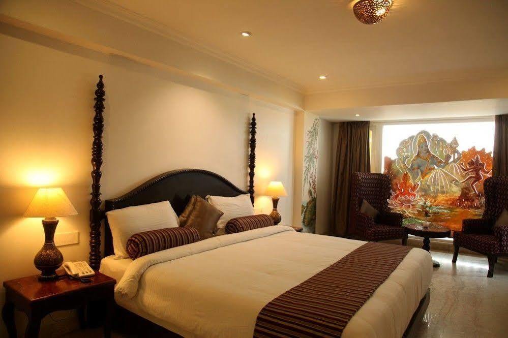 Ellbee Ganga View 4*