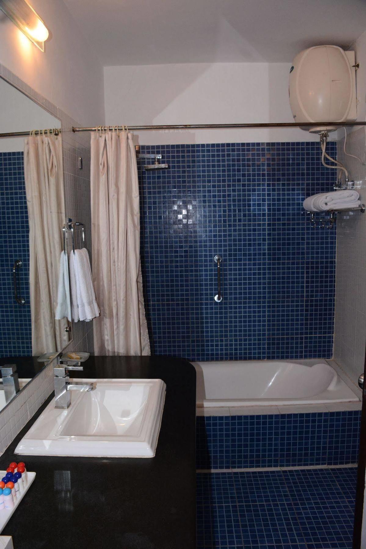 Naturoville Ayurvedic And Yoga Retreat 4*