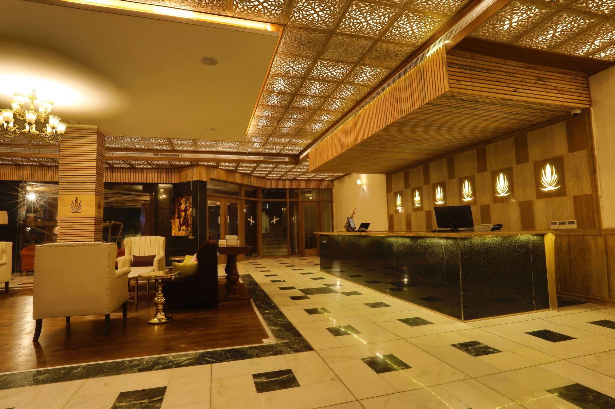 Natraj Hotel Rishikesh