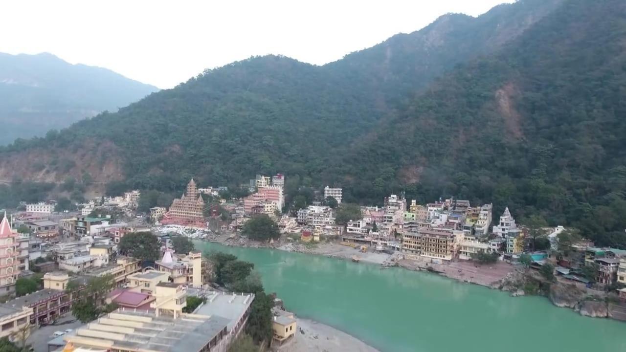 Hotel Traditional At Laxman Jhula Rishikesh