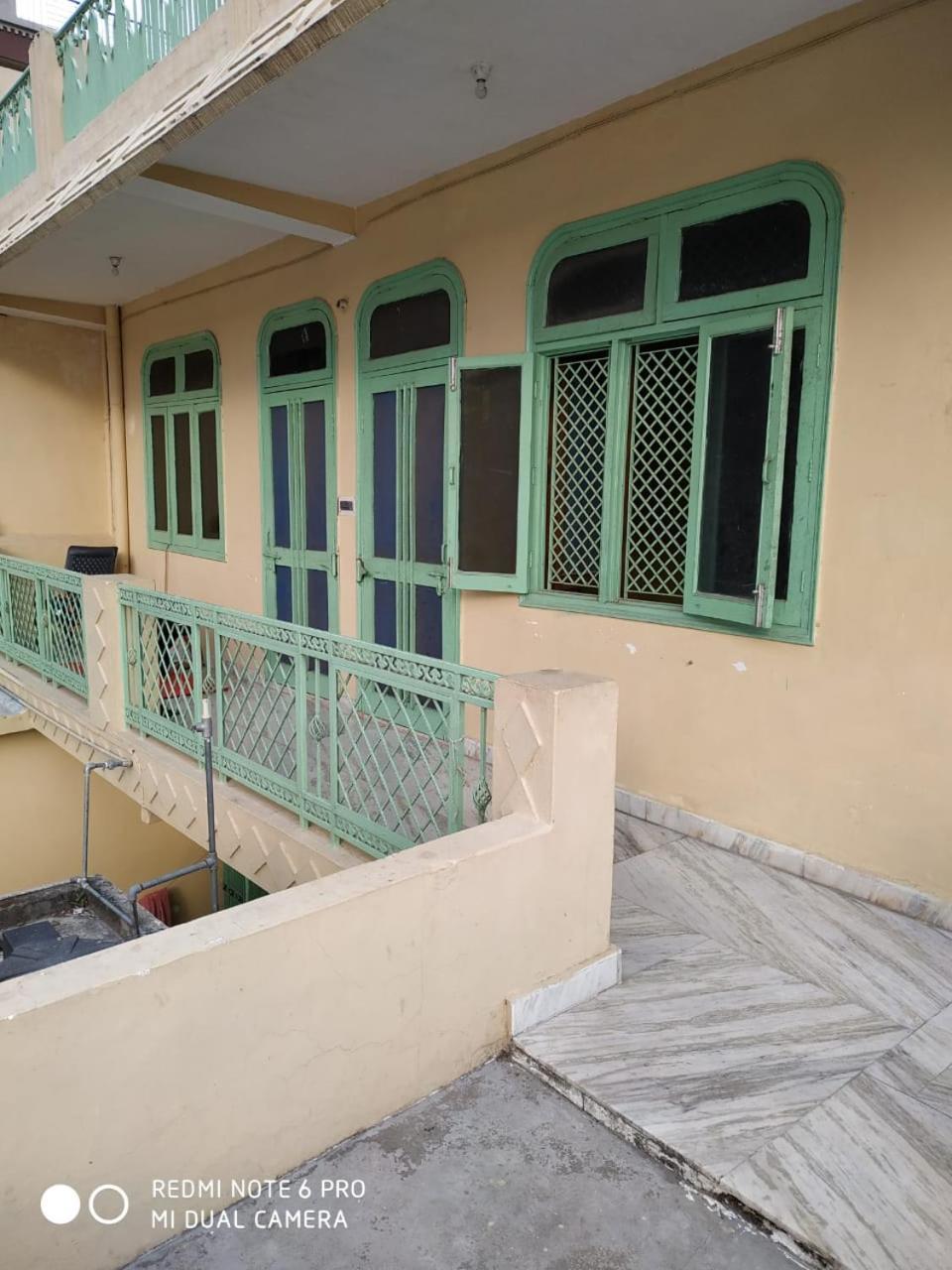 Ganga Yatri Niwas Guest house