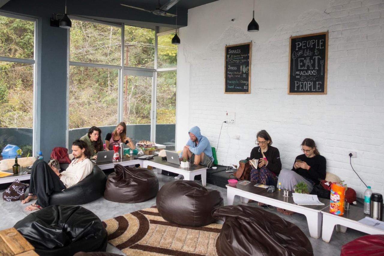 Bunkstay Coworking & Glamping Hostel *