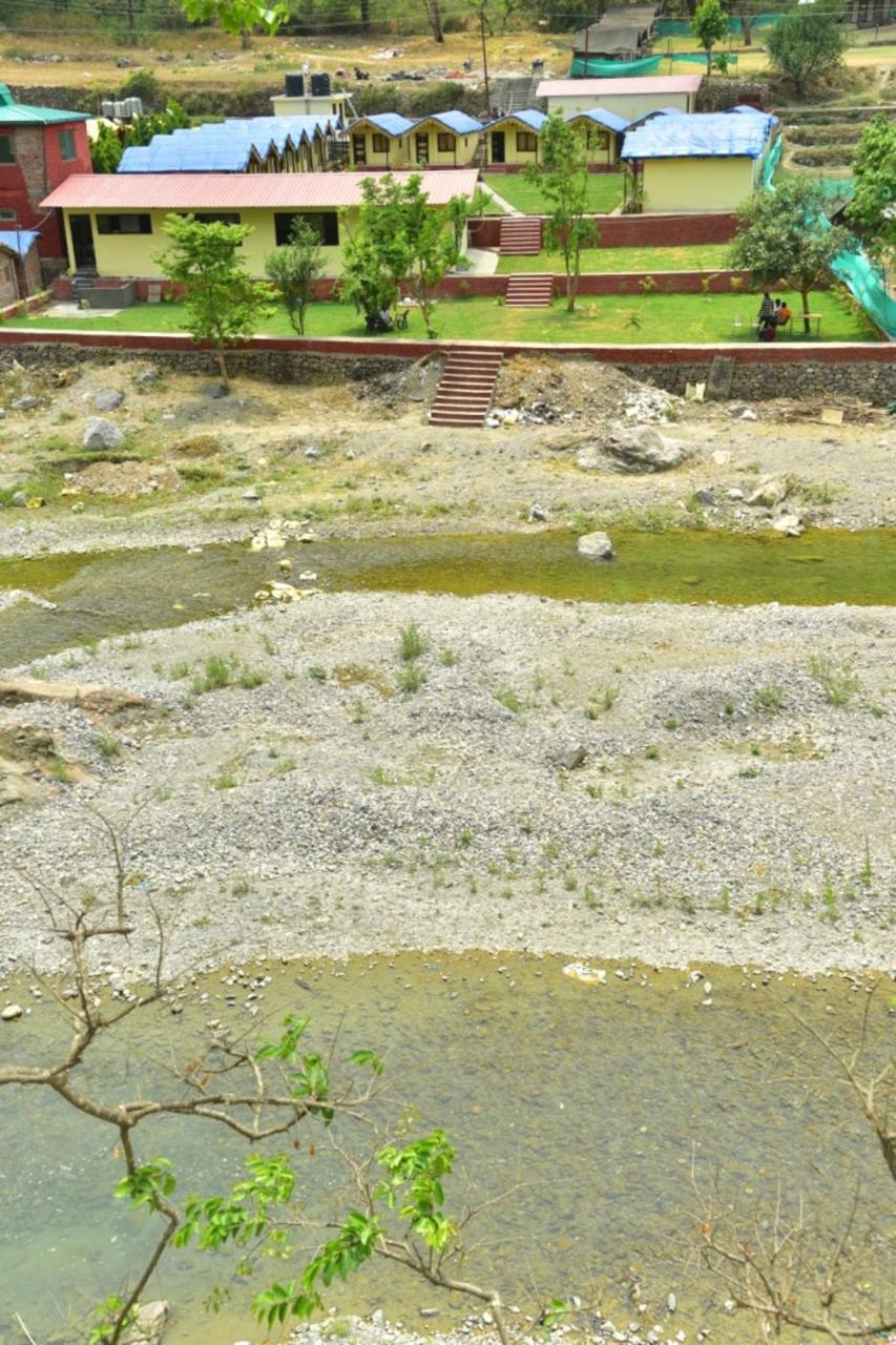 Resort Garud Chatti River Rishikesh