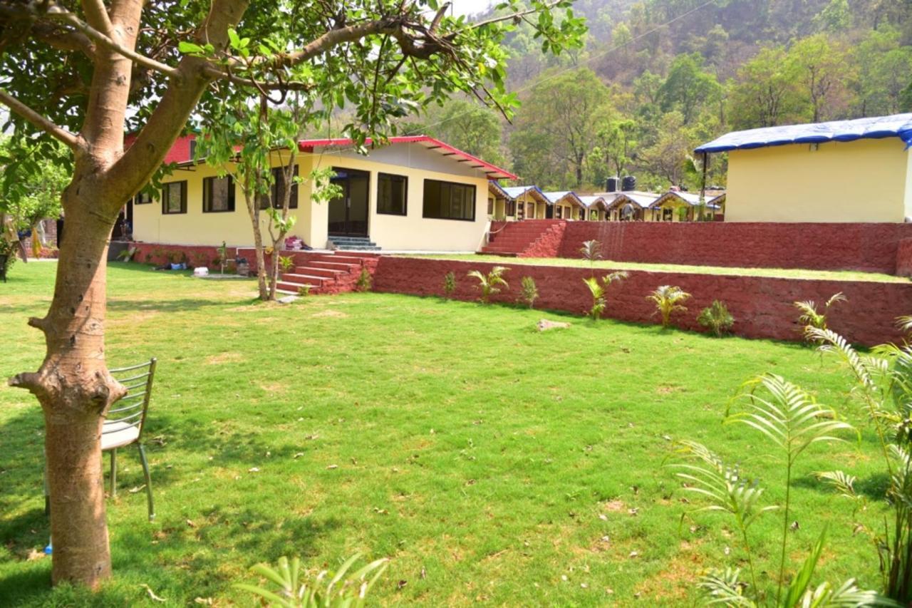 Garud Chatti River
