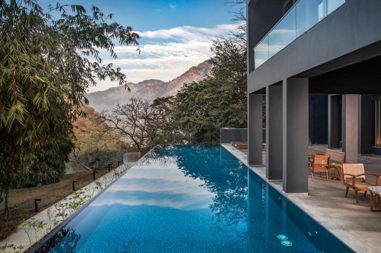 Resort The Roseate Ganges