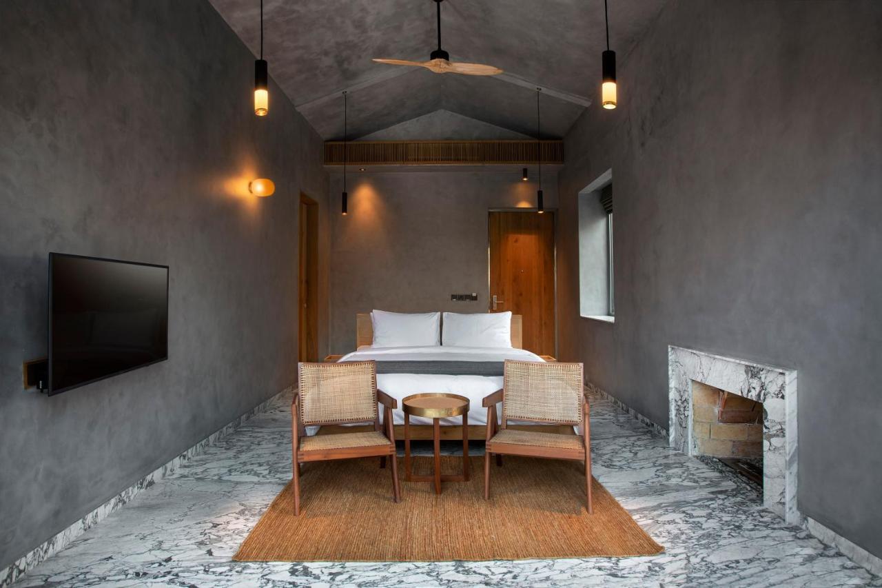 The Roseate Ganges 5*