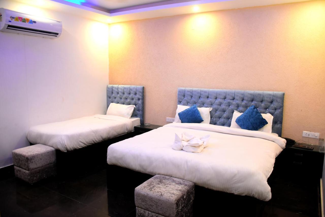 Gharonda Hotel