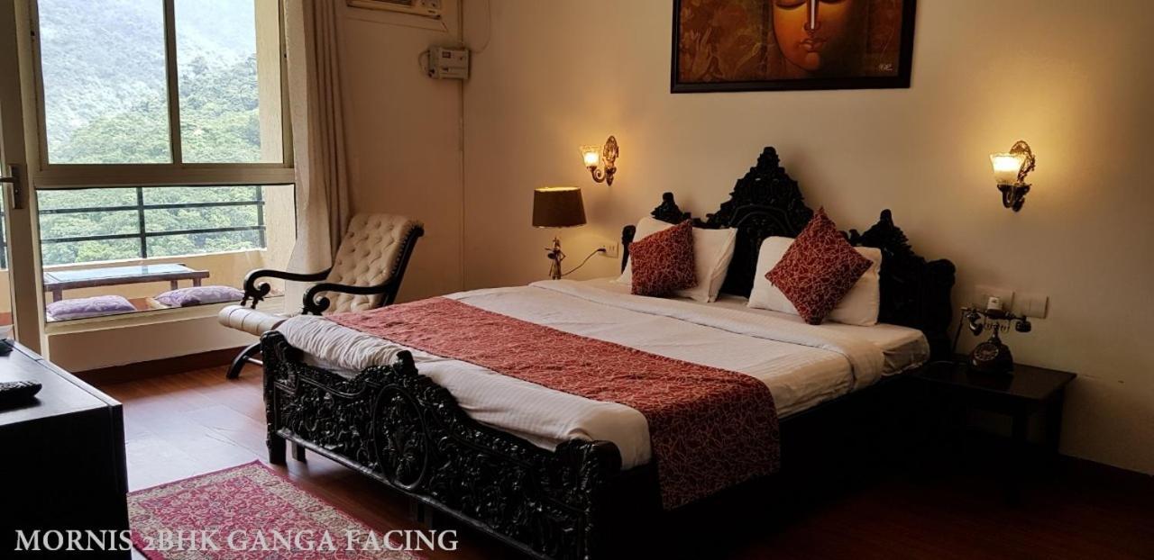 Mornis Camp And Hotel 3*