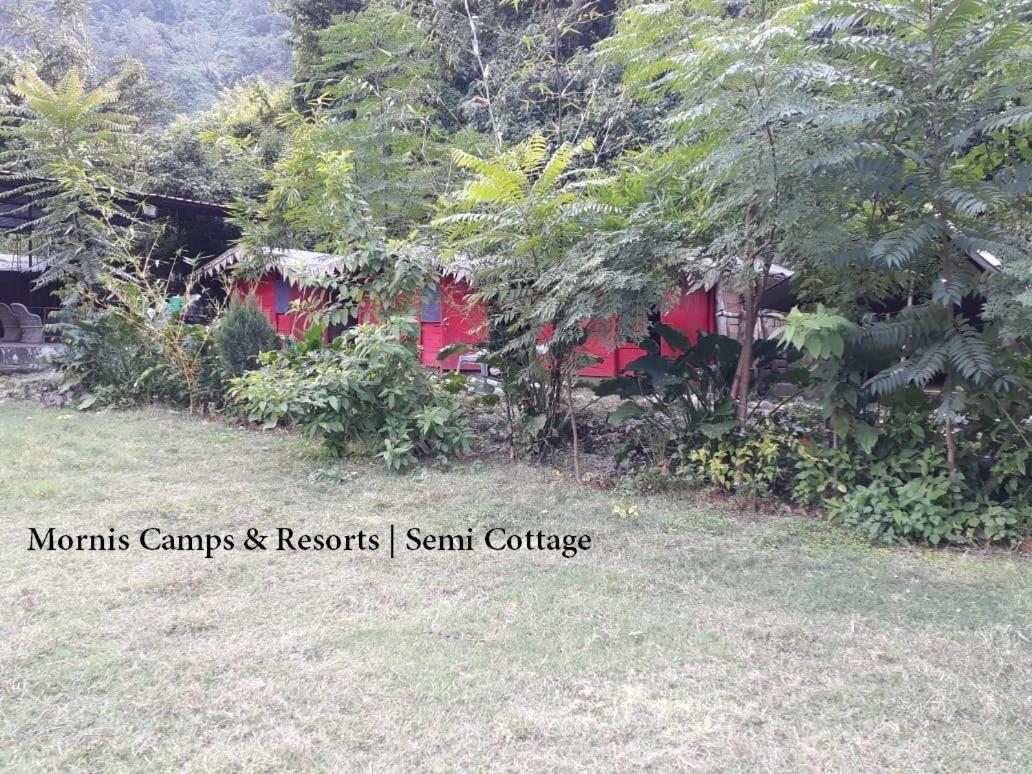 Mornis Camp And Hotel