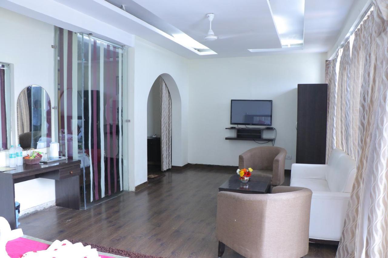 Anandam By Opulence 3*