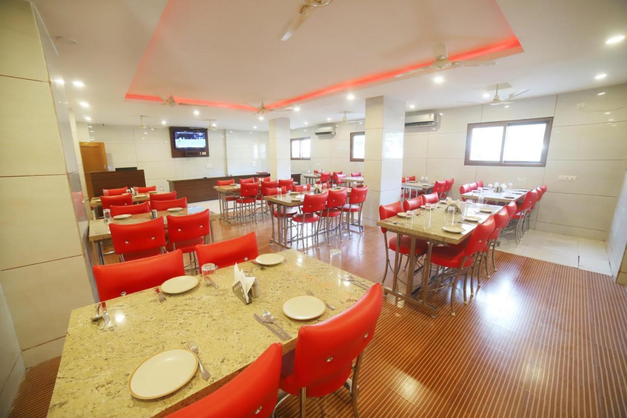 Chanakya Hotel