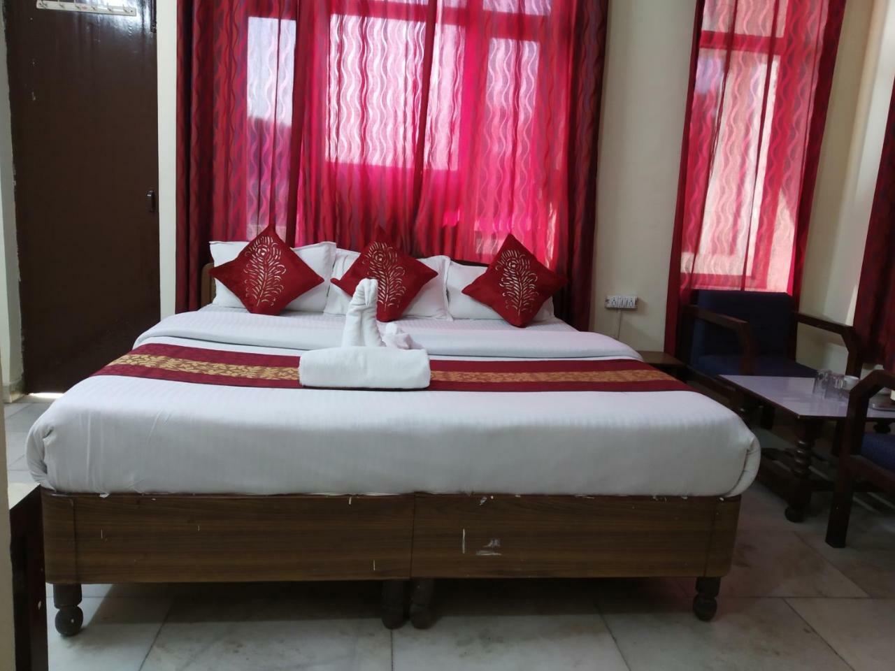 Hotel Raj Laxmi Bhawan Rishikesh