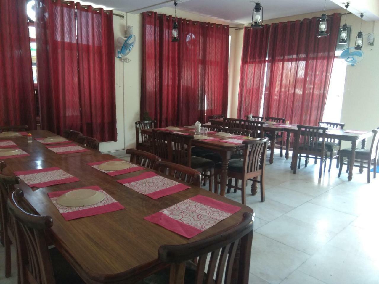 Hotel Raj Laxmi Bhawan