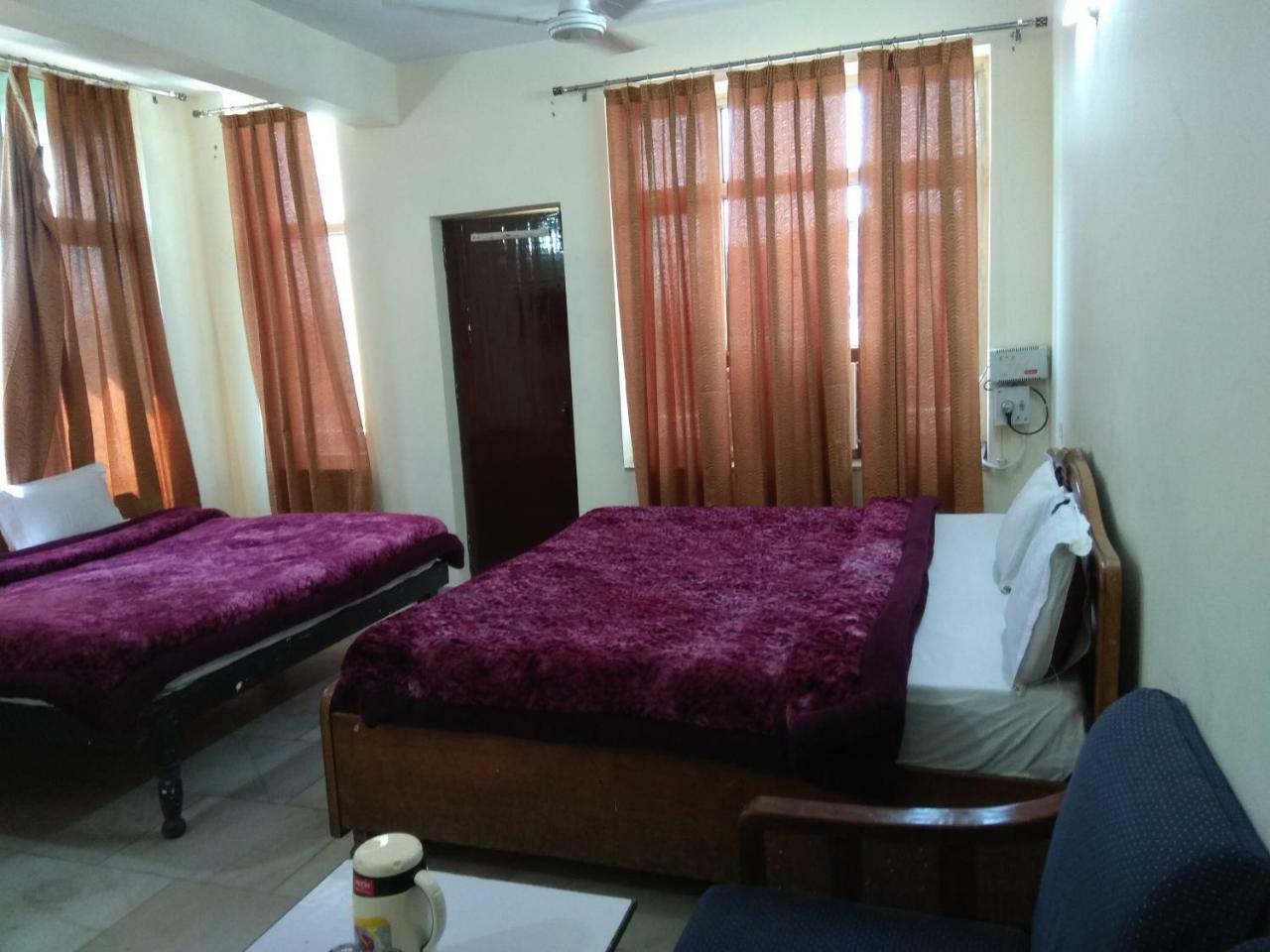 Raj Laxmi Bhawan Hotel 3*