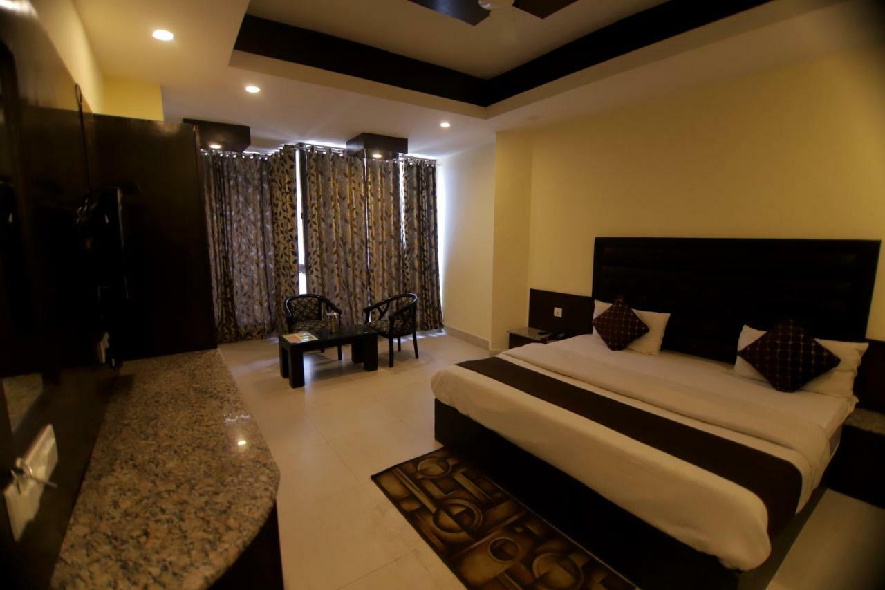 Sk International Hotel Rishikesh