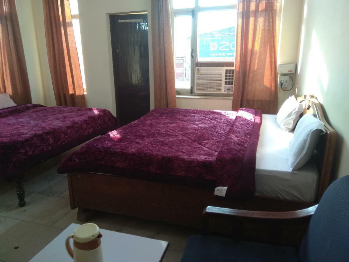 Raj Laxmi Bhawan Rishikesh