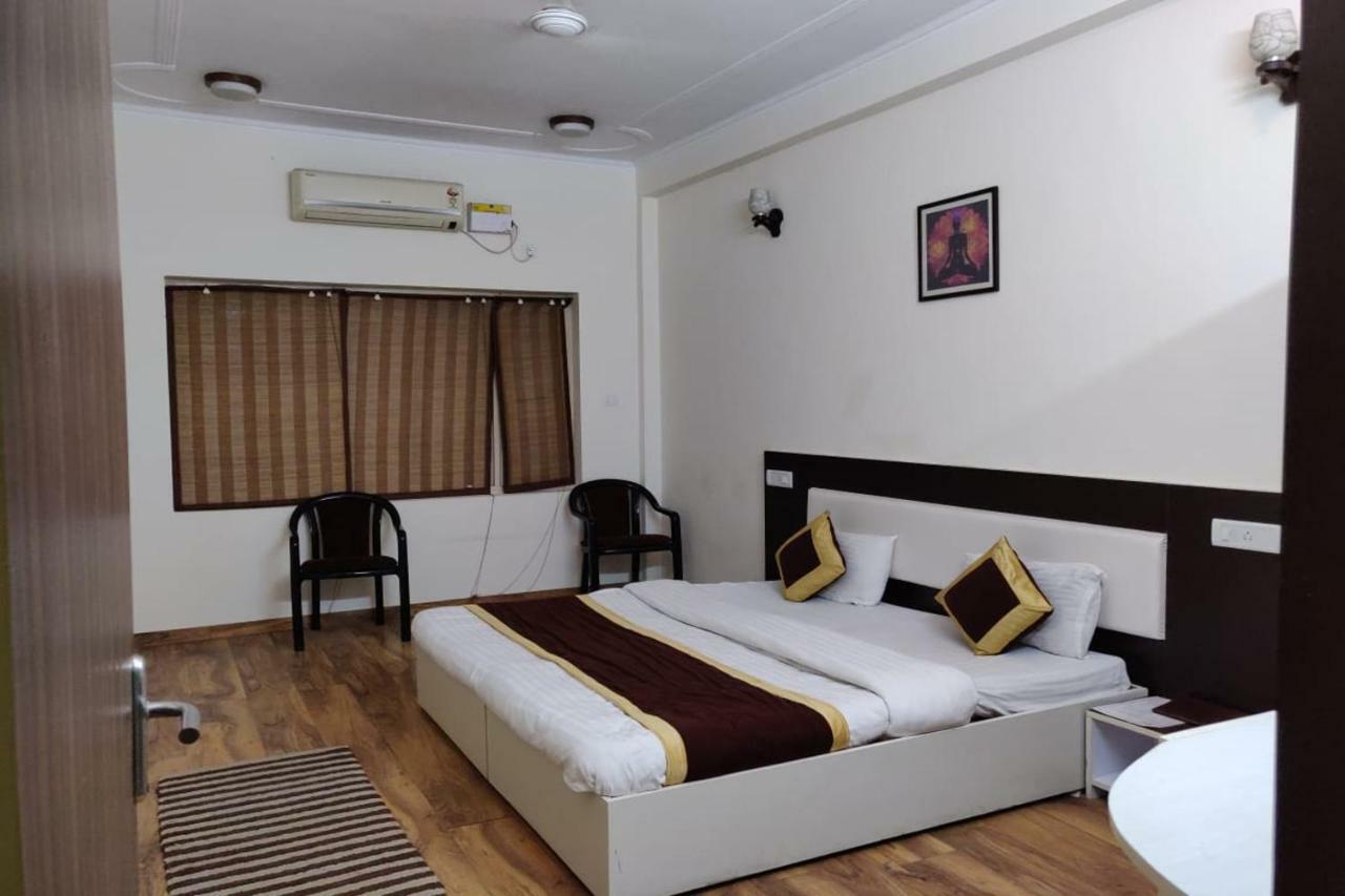 Hotel Ubex 3*