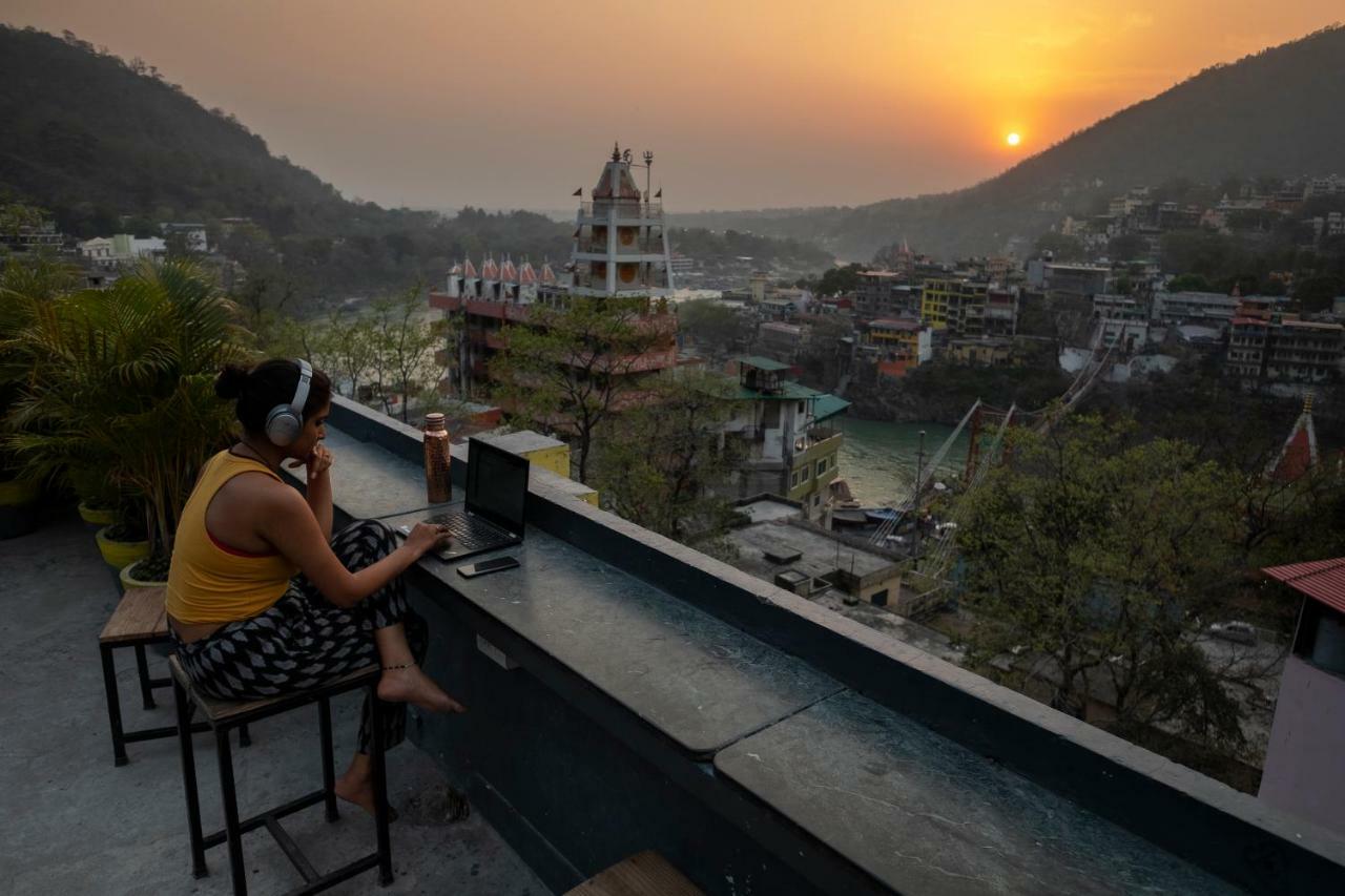 Hostel Bunkstay Coworking & Glamping *