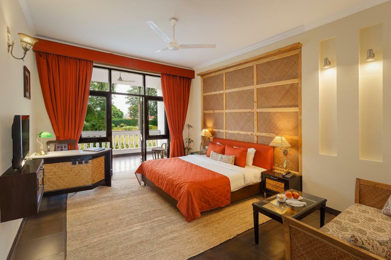 Resort Naturoville Ayurvedic And Yoga Retreat