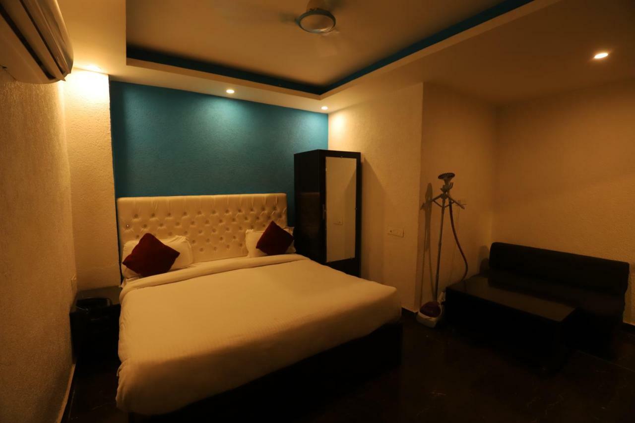 Hotel Gharonda 3*