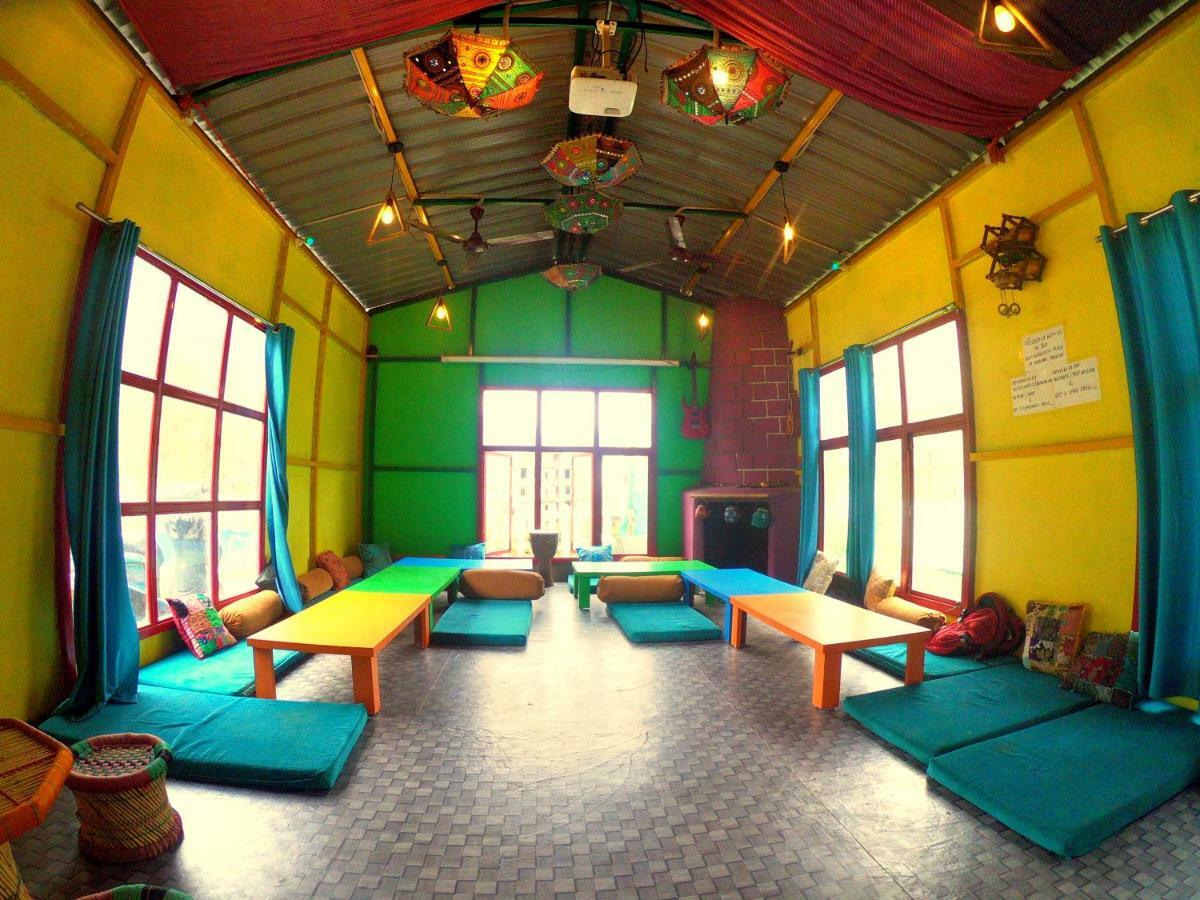 Hipostel Hostel *