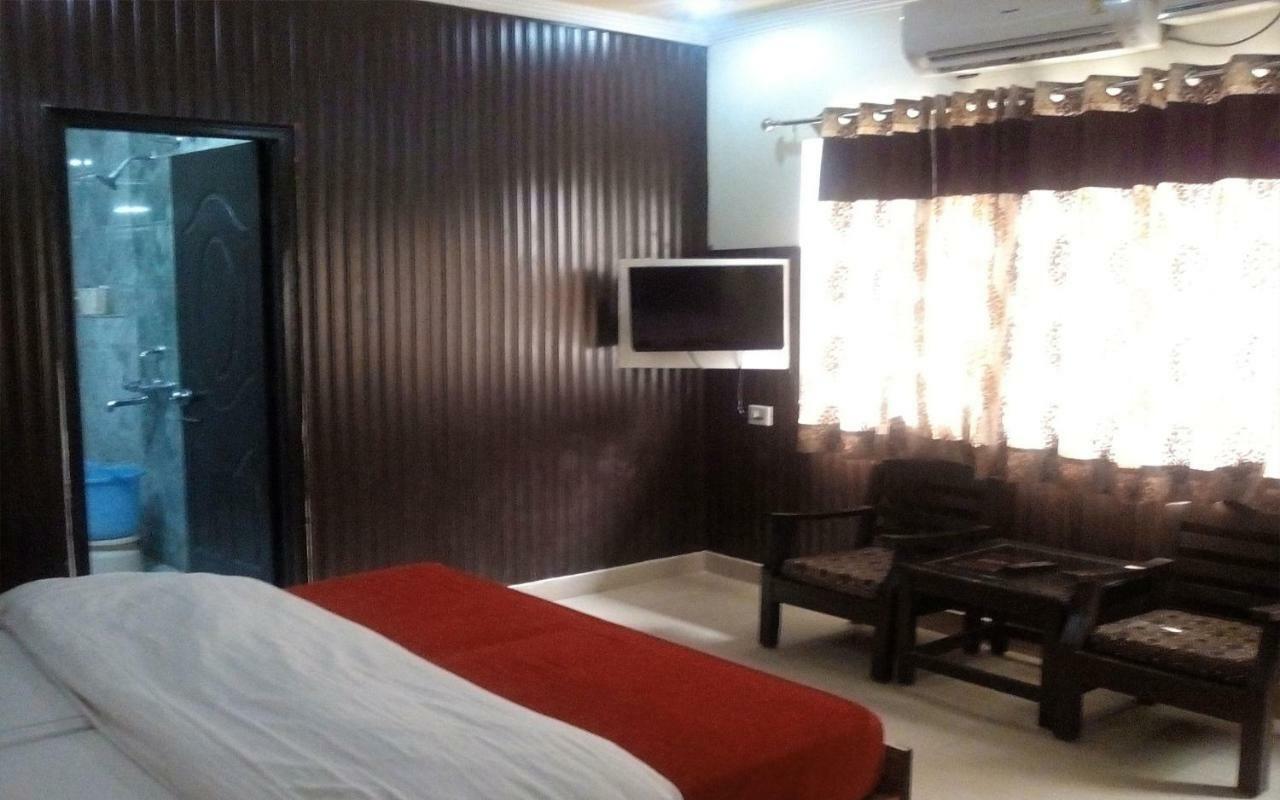 Leisure Palace