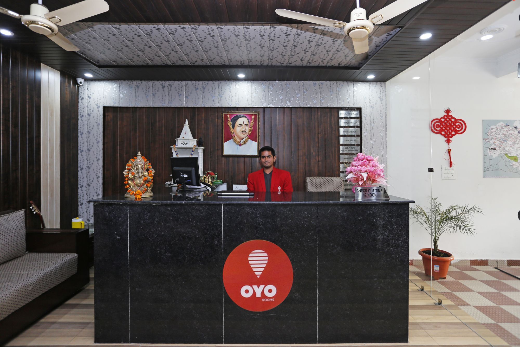 Oyo 081 Tapovan Hotel 3*