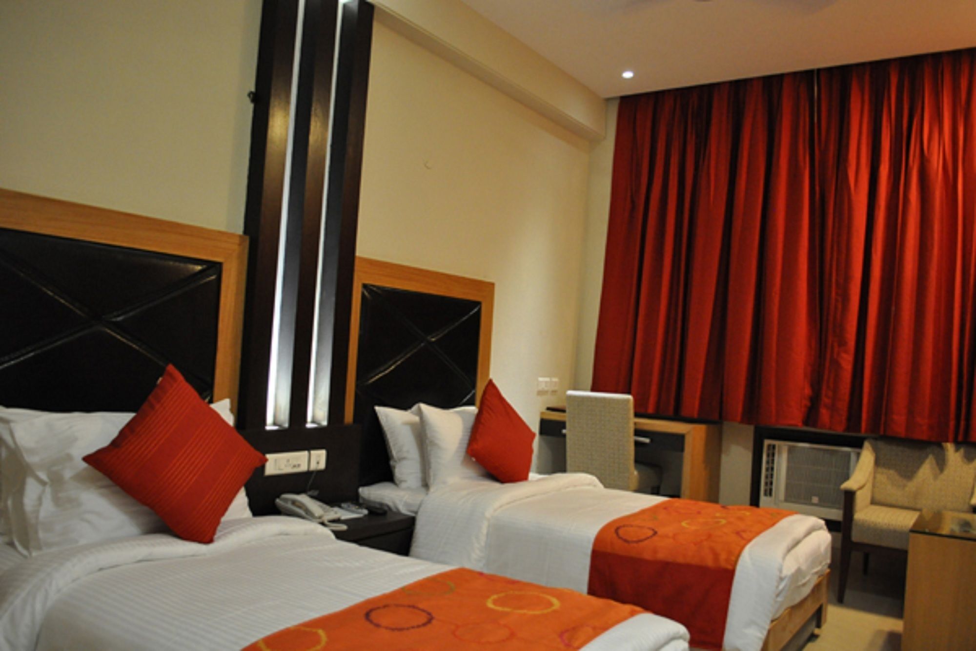 The Amaris Hotel 4*