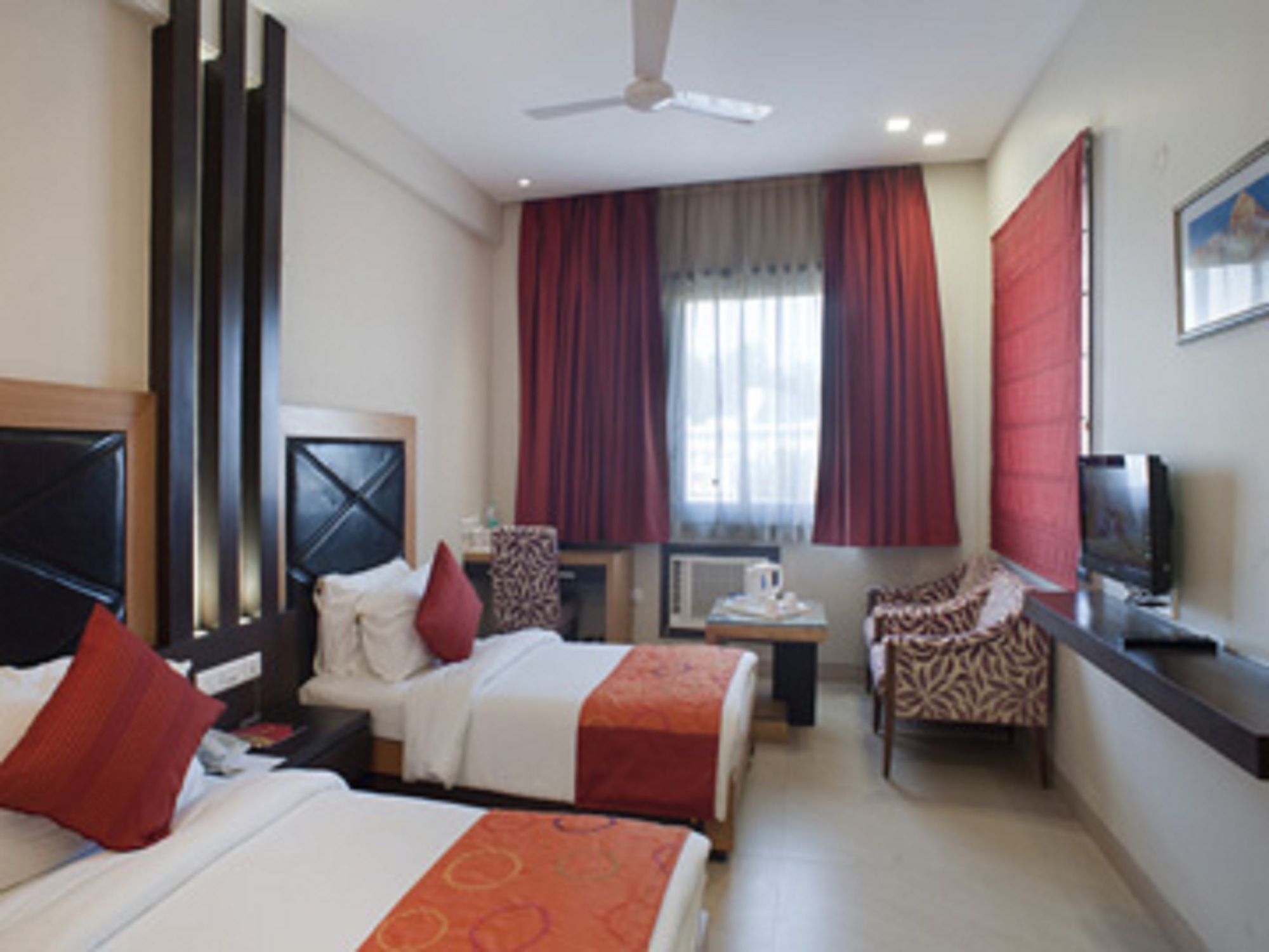 Hotel The Amaris